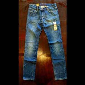 NWT Levi's 531 Low Skinny Medium Dark Wash Straight Leg Jeans -Womens 6R/28W